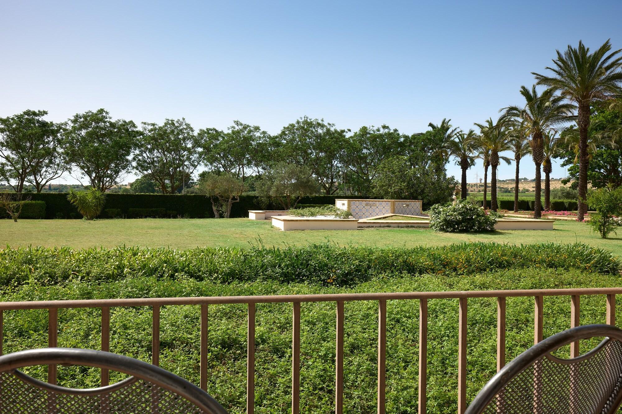 Almar Giardino Di Costanza Resort & Spa Мазара-дель-Валло Экстерьер фото
